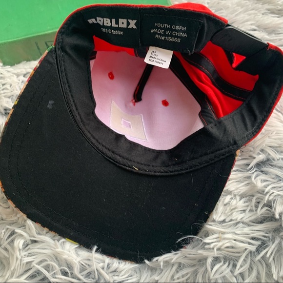 ROBLOX BOYS HAT - Picture 5 of 5